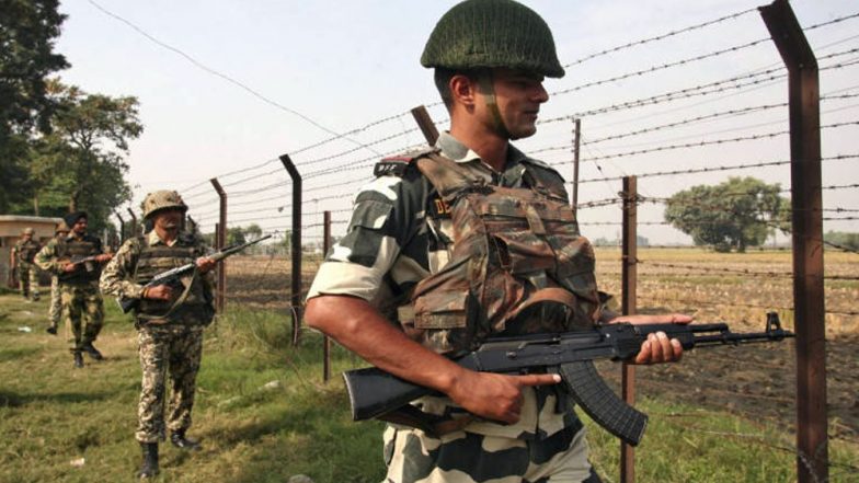 जम्मू-कश्मीर: घुसपैठ की कोशिश कर रहे 5 आतंकियों को भारतीय सेना ने किया ढेर, इलाके में सर्च ऑपरेशन जारी