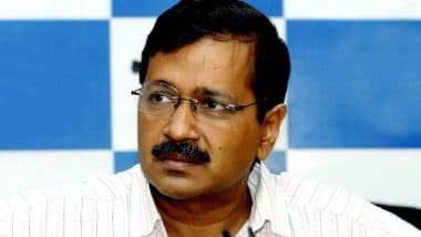 अरविंद केजरीवाल के आवास के बाहर बीजेपी कार्यकर्ताओं का हल्लाबोल