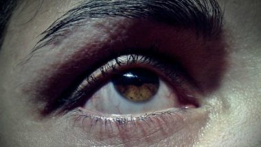 आंखों का रूखापन आपकी पढ़ने की क्षमता को कर सकता है प्रभावित