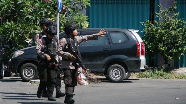 इंडोनेशिया के पुलिस मुख्यालय पर आतंकवादियों का हमला