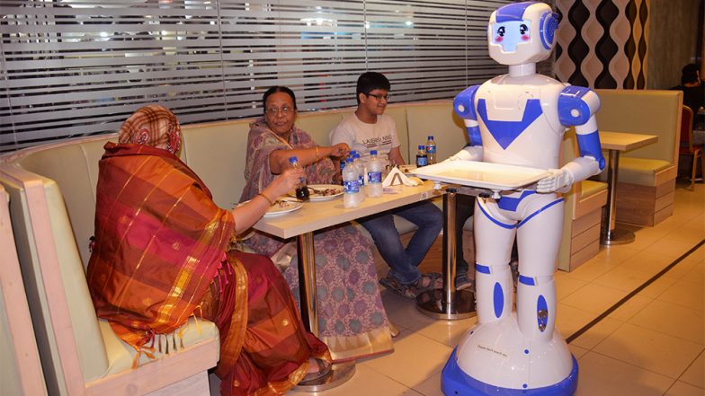 जानें &lsquo;आर्टिफिशियल इंटेलिजेंस&rsquo; से क्यों है पूरी दुनिया को खतरा