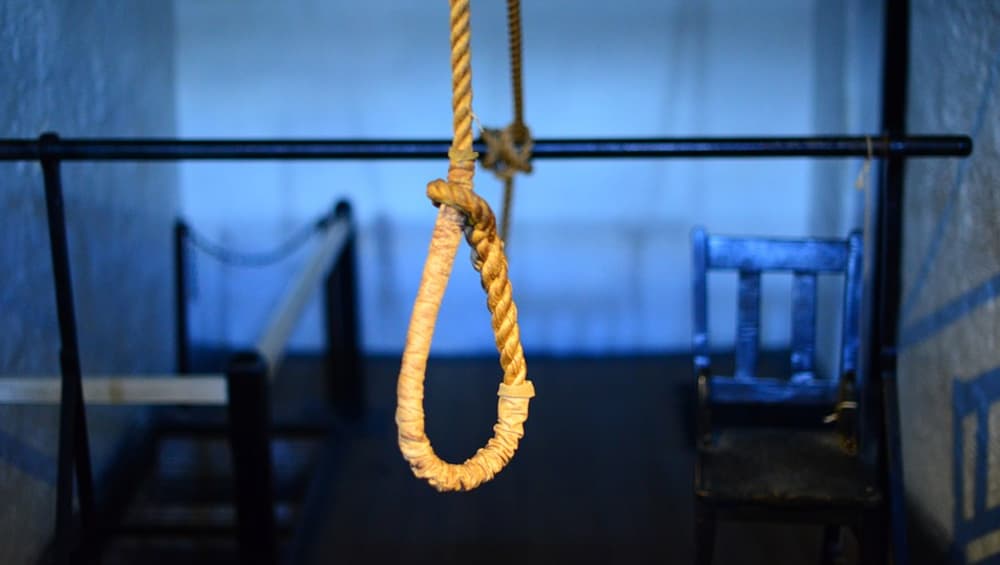 मध्यप्रदेश: रैंगिंग से परेशान MBBS छात्र ने रिश्तेदार के घर लगाई फांसी