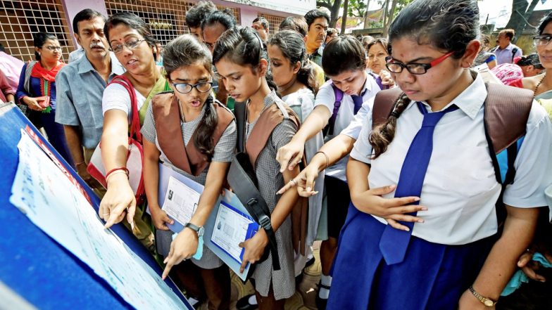 CBSE 10th 12th Board Exam 2019 Datesheet: 10वीं, 12वीं की परीक्षाओं का ऐलान, यहां जानें एग्जाम का पूरा शेड्यूल