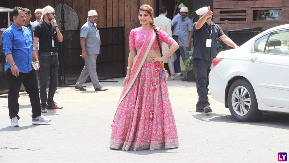 जैकलीन फर्नांडिस सोनम कपूर
की खास दोस्त है जैकलीन फर्नांडिस सोनम कपूर
की खास दोस्त है