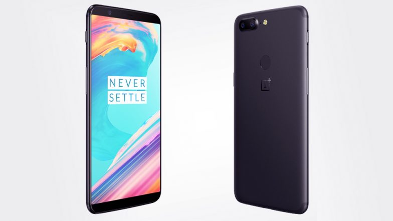 OnePlus 6 को खरीदने के लिए लगी लंबी कतार