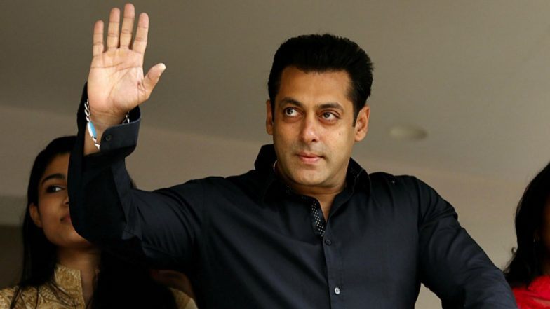 पुलवामा आतंकी हमले पर बोले सलमान खान, कहा- सही शिक्षा का होना बेहद जरूरी है