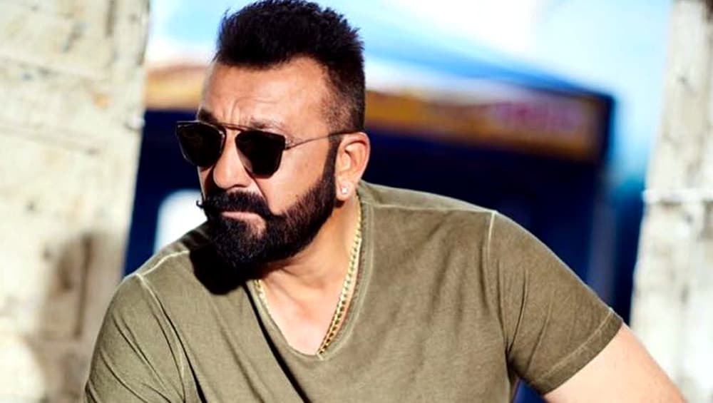 जन्मदिन विशेष: संजय दत्त ने जेल में रेडियो जॉकी बनकर कैदियों को किया था एंटरटेन, जानें उनके जीवन से जुड़ी कुछ रोचक बातें