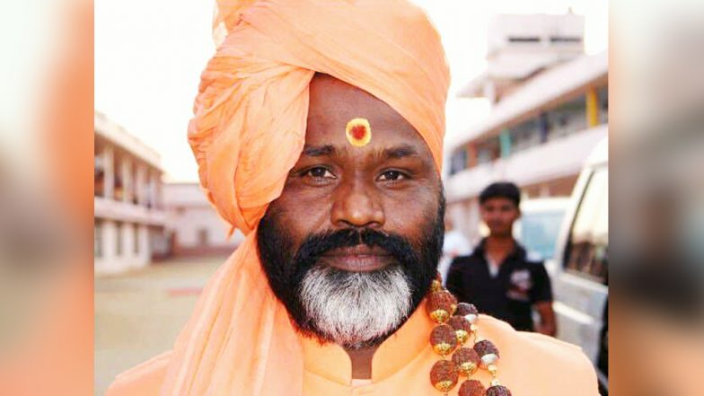 बलात्कार के मामले में पुलिस के सामने पेश हुए दाती महाराज, दिल्ली पुलिस ने पूछे 90 सवाल