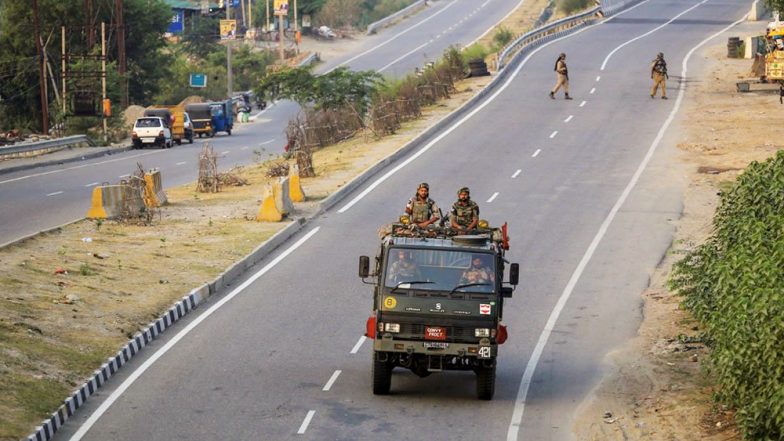 जम्मू-कश्मीर: गंदरबल में सुरक्षाबलों और आतंकियों के बीच भीषण मुठभेड़, 2-3 आतंकियों को घेरा