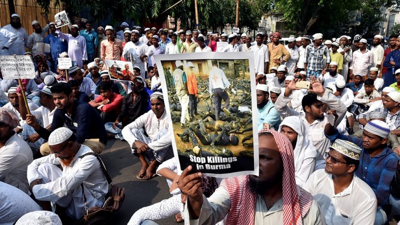 केंद्र सरकार ने रोहिंग्याओं को बताया सबसे बड़ा खतरा, आधार कार्ड या किसी भी तरह का पहचान पत्र देने से मना किया