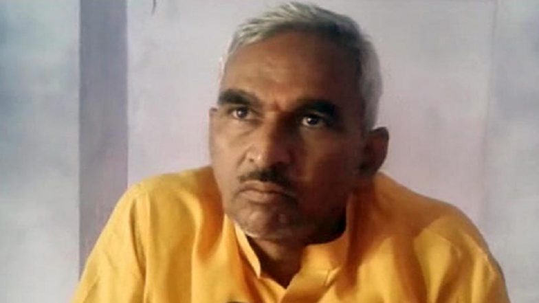 बीजेपी विधायक सुरेंद्र सिंह ने फिर दिया विवादित बयान, कहा- अधिकारियों से बेहतर हैं वेश्याएं