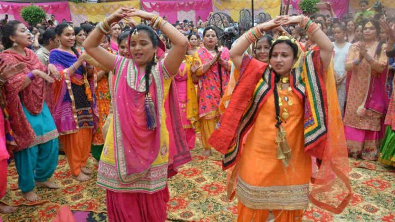 Hariyali teej 2018: जानें क्यों हरियाली तीज का व्रत महिलाओं के लिए है इतना खास