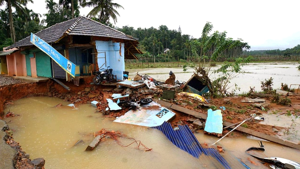 महाराष्ट्र के रायगढ़ में 103 गांवों पर मंडरा रहा भूस्खलन का खतरा