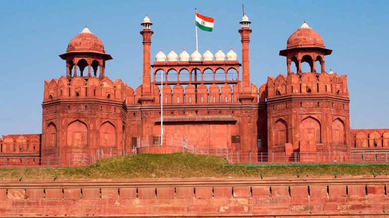 लाल किले पर सबसे ज्यादा बार इस प्रधानमंत्री ने फहराया तिरंगा, इन्हें नहीं मिला मौका