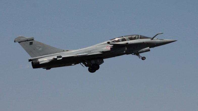 राफेल डील पर कांग्रेस ने चली नई चाल, CVC से कहा-सौदे से लगी 41 हजार करोड़ की चपत; दर्ज करे मामला