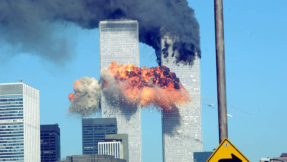 9/11 हमला : आज भी उस दर्द से रो पड़ता है अमेरिका, 17वीं बरसी पर कुछ अनकही कहानी 9/11 हमला : आज भी उस दर्द से रो पड़ता है अमेरिका, 17वीं बरसी पर कुछ अनकही कहानी