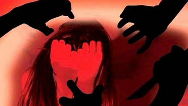 दरिंदो ने 13 साल की लड़की को जबरन घर से उठाया, चलती कार में किया गैंगरेप