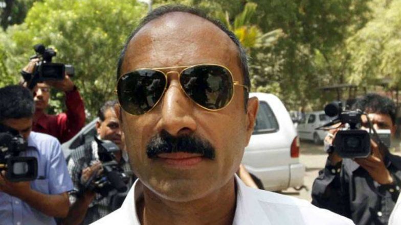 PM मोदी के धुर-विरोधी पूर्व IPS संजीव भट्ट को पुलिस ने हिरासत में लिया