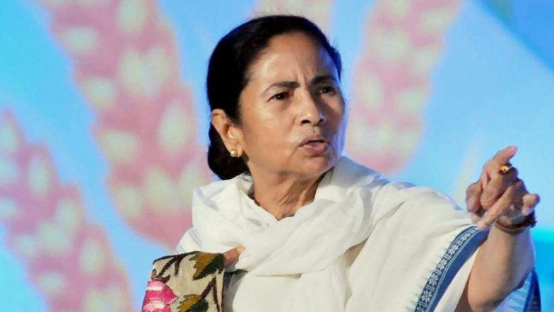 बंगाल की सीएम ममता बनर्जी ने कहा- इंग्लिश में बिना देखे एक लाइन भी नहीं बोल पाते पीएम मोदी