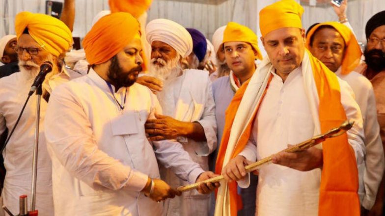 राहुल गांधी के साथ गुरुद्वारे में हुआ दिलचस्प वाकया, चढ़ाने जा रहे थे 500 का नोट लेकिन इस वजह से फिर जेब में रखी