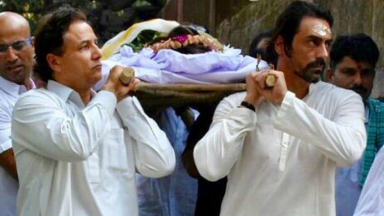 ब्रेस्ट कैंसर के चलते अर्जुन रामपाल की मां का निधन, अंतिम यात्रा में नहीं पहुंचे बॉलीवुड सेलेब्स