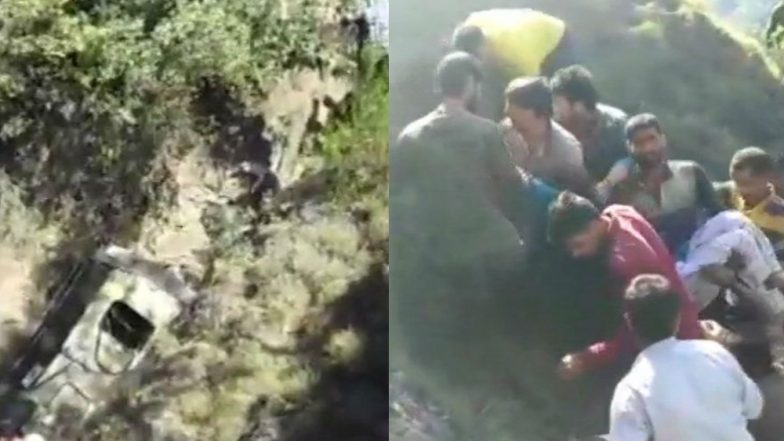 जम्‍मू-कश्‍मीर में खाई में गिरी बस, राहत और बचाव कार्य जारी