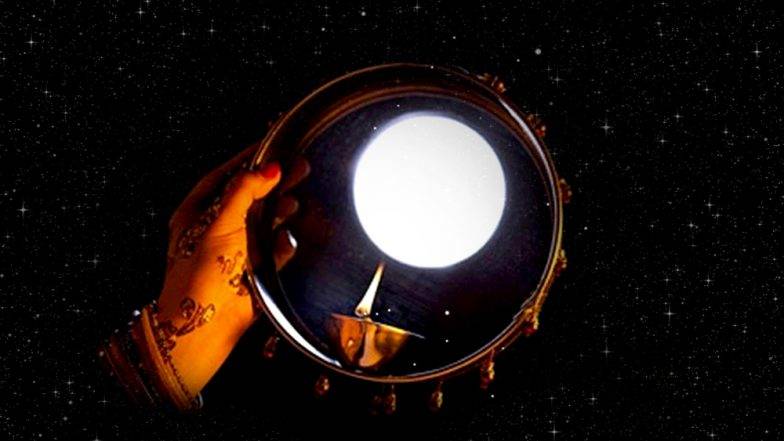 Karwa Chauth 2018: जानें, आज आपके शहर में कितने बजे नजर आएगा चांद