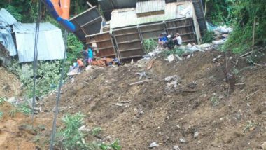 फिलीपीन: भूस्खलन की चपेट में आईं दो इमारतें, हादसे में 4 की मौत, 19 लापता 
