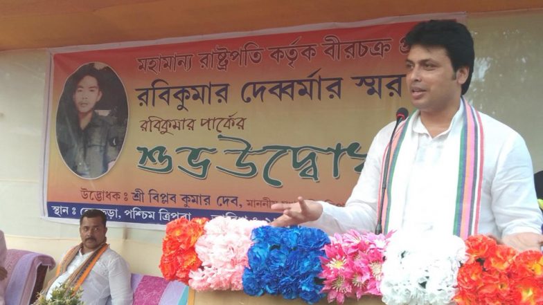 कोरोना संकट के बीच त्रिपुरा के सीएम बिप्लब कुमार देब की जनता से अपील-मास्क नहीं हो तो चेहरे पर ‘गमछा' बांधे