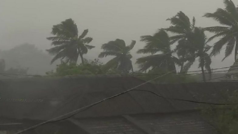 15 नवंबर को तमिलनाडु से 'गाजा' चक्रवात के गुजरने की संभावना, तटीय इलाकों में बिगड़ सकते हैं हालात