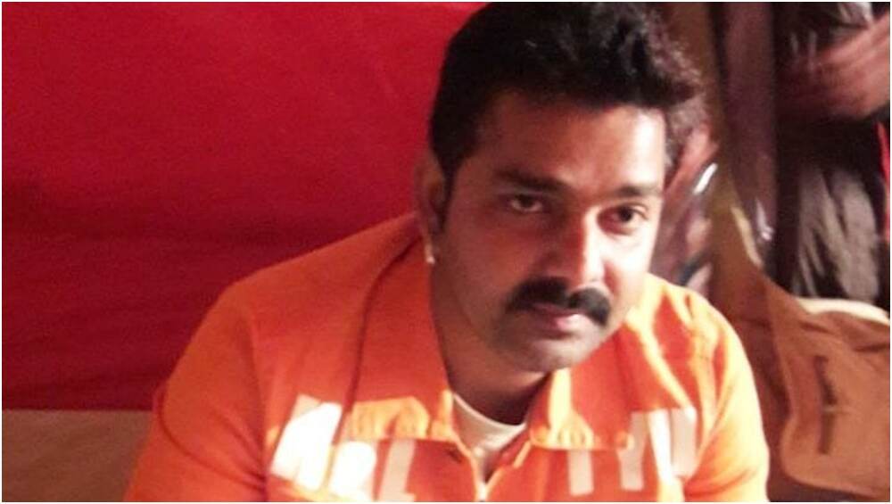 भोजपुरी स्टार पवन सिंह पर अभिनेत्री को धमकाने का आरोप, पुलिस में दर्ज हुई शिकायत भोजपुरी स्टार पवन सिंह पर अभिनेत्री को धमकाने का आरोप, पुलिस में दर्ज हुई शिकायत