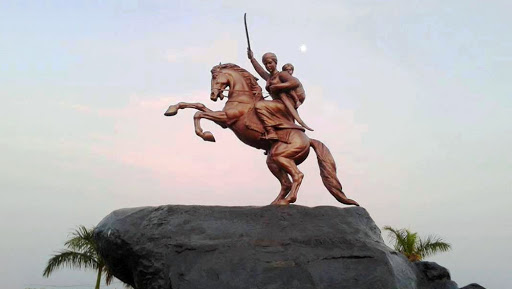 रानी लक्ष्मीबाई जन्मदिन विशेष: 'खूब लड़ी मर्दानी वो तो....जानें उस वीरांगना के बारे में जिसनें रखीं थी 1857 के गदर की नींव
