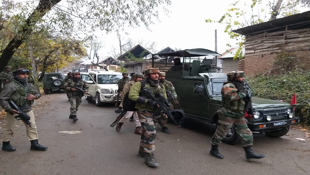 जम्मू क्षेत्र में मोबाइल, इंटरनेट सेवाएं अस्थायी रूप से बंद जम्मू क्षेत्र में मोबाइल, इंटरनेट सेवाएं अस्थायी रूप से बंद