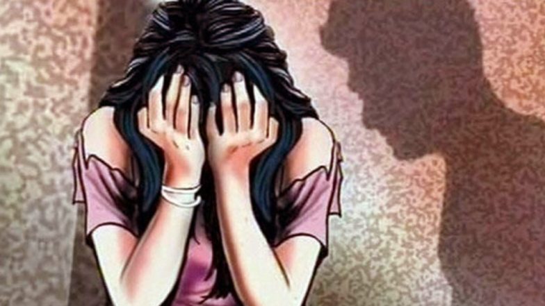 नोएडा: महिला को घुमाने का झांसा दे कर दो व्यक्तियों ने किया सामूहिक बलात्कार, आरोपी गिरफ्तार