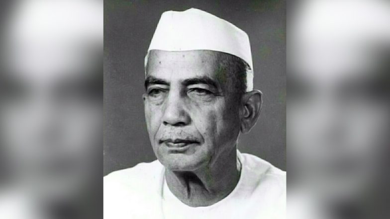 Kisan Divas 2020: प्रधानमंत्री मोदी और गृह मंत्री शाह ने चरण सिंह को श्रद्धांजलि अर्पित की