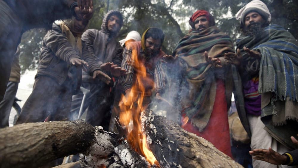 Winter Season 2019: नए साल के मौके पर दिल्ली में कड़ाके की ठंड, बर्फीली क्षेत्रों में तापमान शून्य से निचे