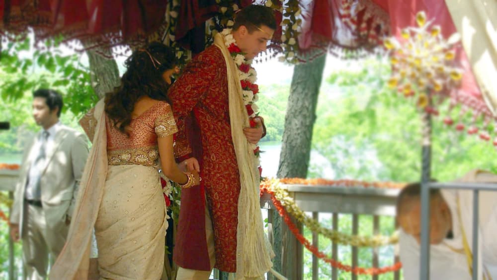उत्तर प्रदेश: लड़कियां पुलिस से निकलवा रही हैं लड़कों की कुंडली, जानना चाहती हैं कि लडका... उत्तर प्रदेश: लड़कियां पुलिस से निकलवा रही हैं लड़कों की कुंडली, जानना चाहती हैं कि लडका...