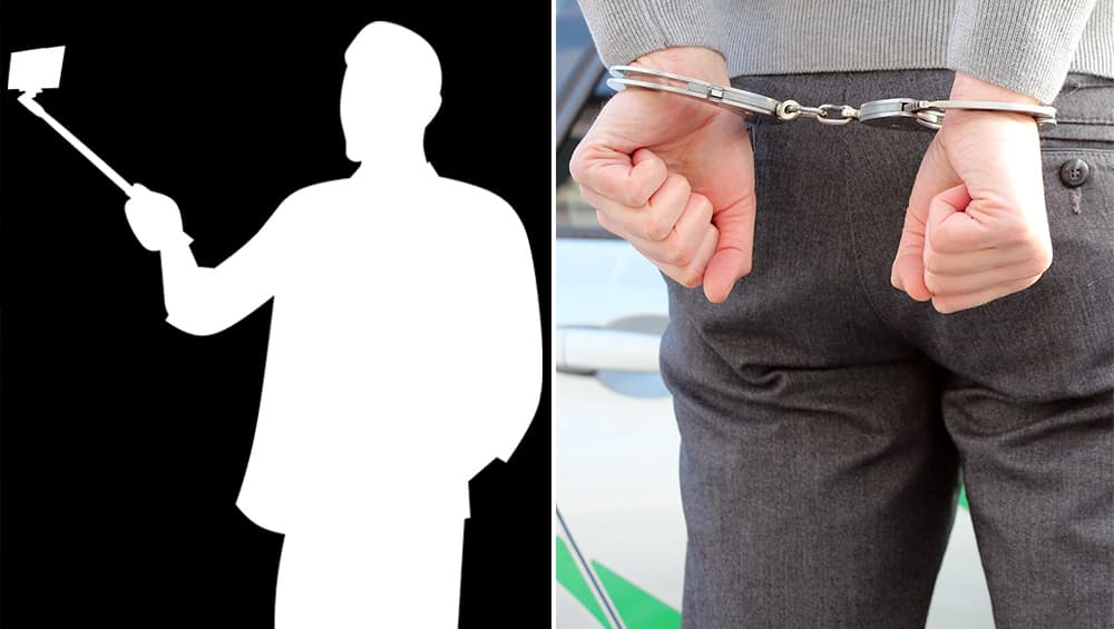 हैदराबाद: मतदान केंद्र में ले रहा था सेल्फी, पुलिस ने की कार्रवाई हैदराबाद: मतदान केंद्र में ले रहा था सेल्फी, पुलिस ने की कार्रवाई