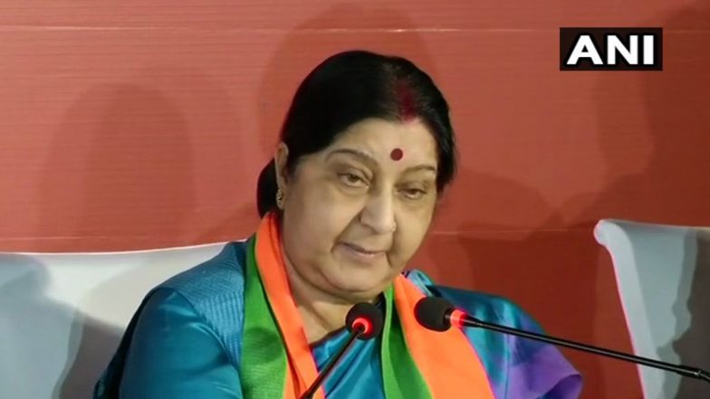 सुषमा स्वराज ने राहुल गांधी पर साधा निशाना, बोली- आतंकवाद मुद्दा नहीं तो क्यों ली SPG सुरक्षा ?