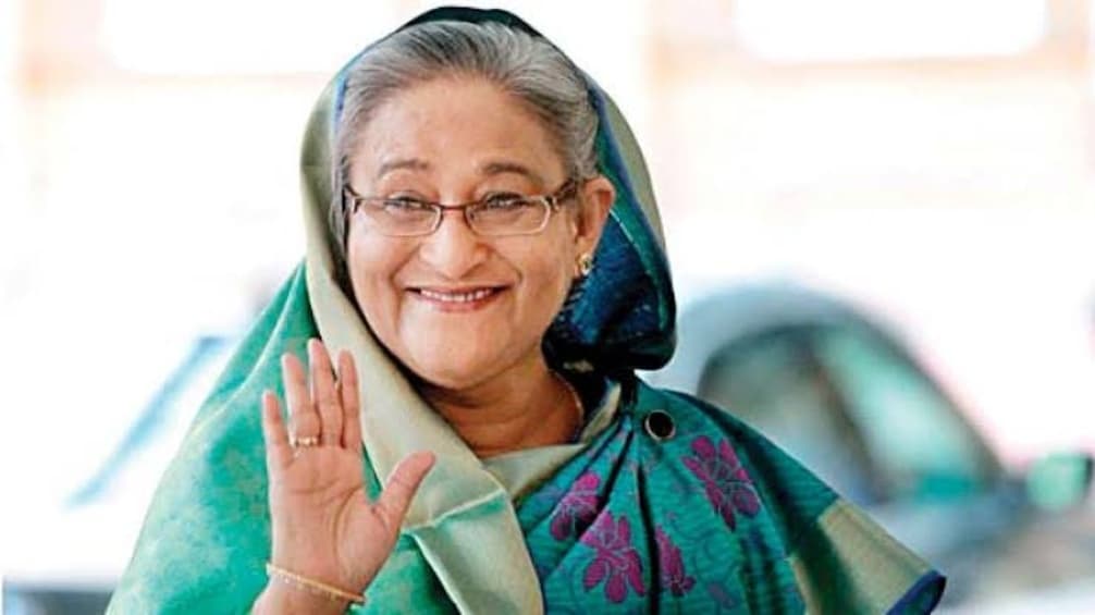 बांग्लादेश की पीएम शेख हसीना का भारत दौरा, रवाना होने से पहले इमरान खान ने फोन कर पूछा हालचाल बांग्लादेश की पीएम शेख हसीना का भारत दौरा, रवाना होने से पहले इमरान खान ने फोन कर पूछा हालचाल