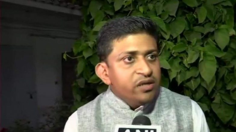 अगस्ता वेस्टलैंड: मिशेल का केस लड़ने वाले वकील अलजो जोसेफ को कांग्रेस ने पार्टी से निकाला