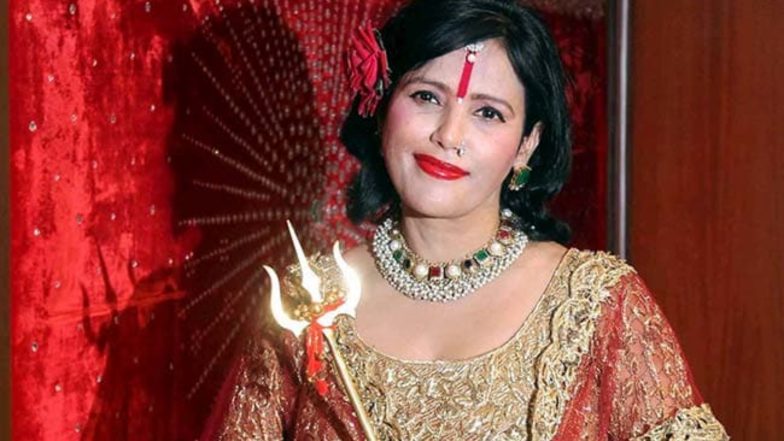 राधे मां की बढ़ सकती हैं मुश्किलें, धमकी देने और ब्लैकमेलिंग मामले में हुआ SIT का गठन