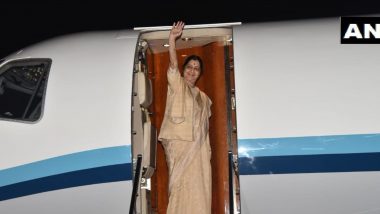 दो दिवसीय दौरे पर UAE के लिए रवाना हुईं सुषमा स्वराज, गांधी-जायद डिजिटल म्यूजियम का करेंगी उद्घाटन