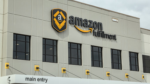 Amazon में बंपर वैकेंसी: इन राज्यों में मिलेगी 1300 लोगों को नौकरी