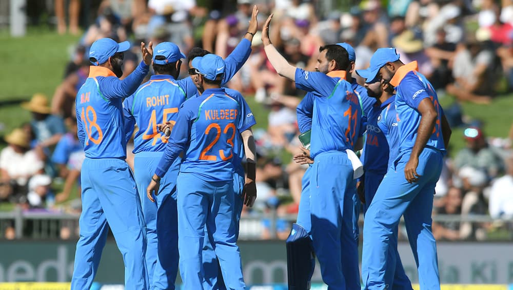 India vs Australia 2nd ODI 2019: रोमांचक मुकाबले में भारत ने ऑस्ट्रेलिया को 8 रन से हराया, सीरीज में बनाई 2-0 की बढ़त