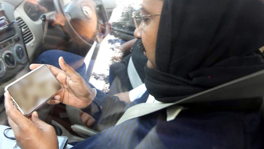 क्या सच में अरविंद केजरीवाल देख रहे थे XXX वीडियो, जानें क्या है पूरा मामला क्या सच में अरविंद केजरीवाल देख रहे थे XXX वीडियो, जानें क्या है पूरा मामला
