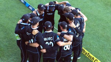 India vs New Zealand 1st ODI: सूरज की तेज रोशनी ने मैच में डाला खलल, मैच रुका