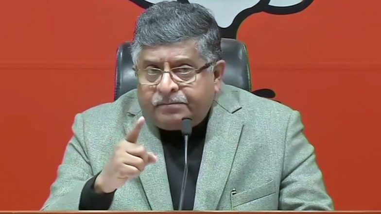 रविशंकर प्रसाद का जवाबी हमला, कहा- EVM हैकिंग कार्यक्रम की स्क्रिप्ट कांग्रेस ने लिखी थी, सिब्बल की मौजूदगी पर उठाए सवाल