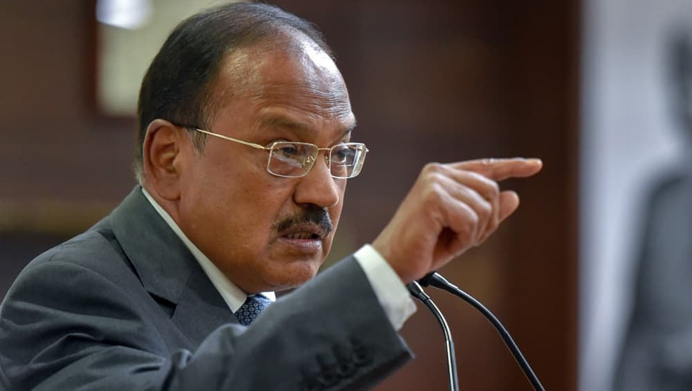 अजीत डोभाल को मिला कैबिनेट रैंक का दर्जा, बने रहेंगे राष्ट्रीय सुरक्षा सलाहकार, पांच साल के लिए होगी नियुक्ति अजीत डोभाल को मिला कैबिनेट रैंक का दर्जा, बने रहेंगे राष्ट्रीय सुरक्षा सलाहकार, पांच साल के लिए होगी नियुक्ति