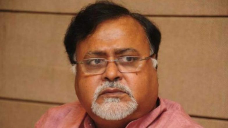 सारदा चिटफंड घोटाला: ममता सरकार में मंत्री पार्थ चटर्जी की बढ़ी मुश्किलें, सीबीआई ने पूछताछ के लिए किया तलाब